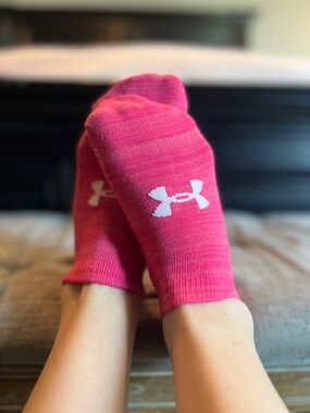 Women’s Under Armour Hot Pink No-Show Athletic Socks